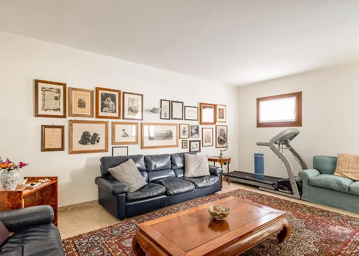 Guesthost Apartament *