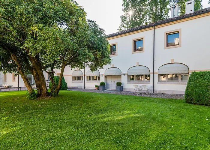 Guesthost Apartament *